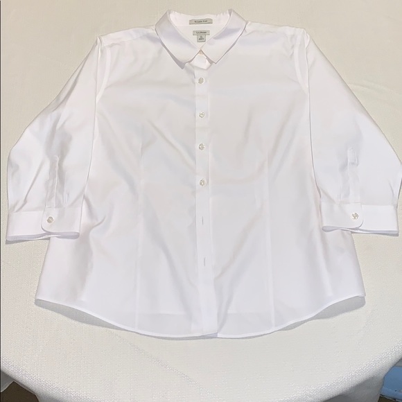 L.L. Bean Tops - LL Bean 3/4 sleeve wrinkle free button down